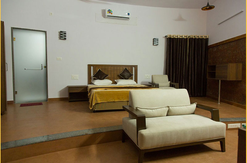 Arthigamya Spa & Resort -Luxury AC Room2